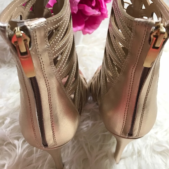 Guess gold heels - Picture 6 of 8